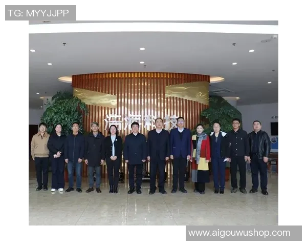 尖端管理层！三笔签约+一份双向合同，只用了9000万，打成东部第1