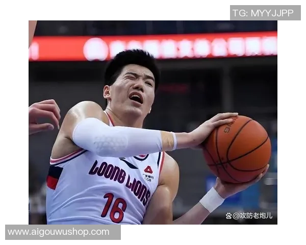 广东首秀失去绝杀！焦泊乔加时连丢防卫篮板引热议 杜锋点名批判事出有因